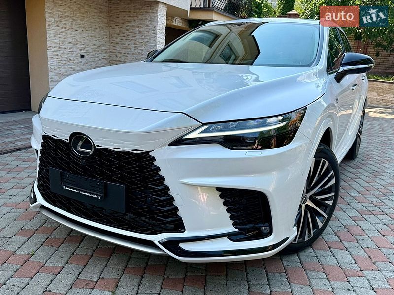 Позашляховик / Кросовер Lexus RX 2024 в Чернівцях