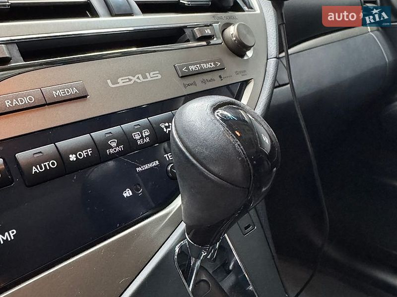 Внедорожник / Кроссовер Lexus RX 2014 в Одессе