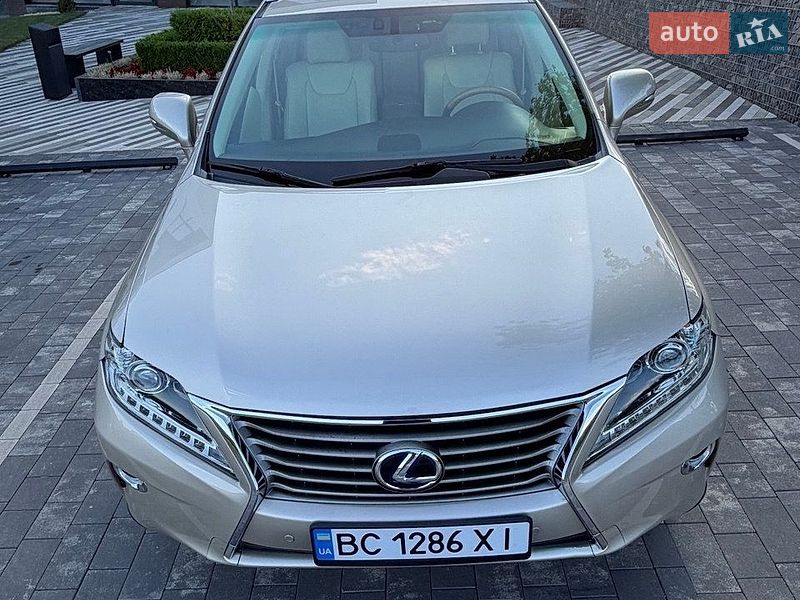 Позашляховик / Кросовер Lexus RX 2015 в Ужгороді