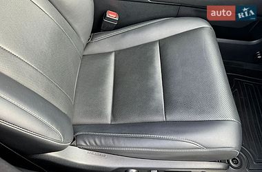 Позашляховик / Кросовер Lexus RX 2020 в Києві