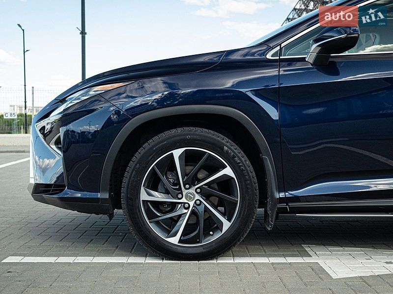 Позашляховик / Кросовер Lexus RX 2017 в Дніпрі
