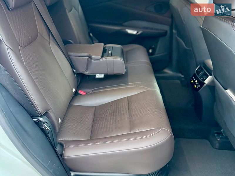 Позашляховик / Кросовер Lexus RX 2023 в Хмельницькому фото 15 Позашляховик / Кросовер Lexus RX 2023 в Хмельницькому