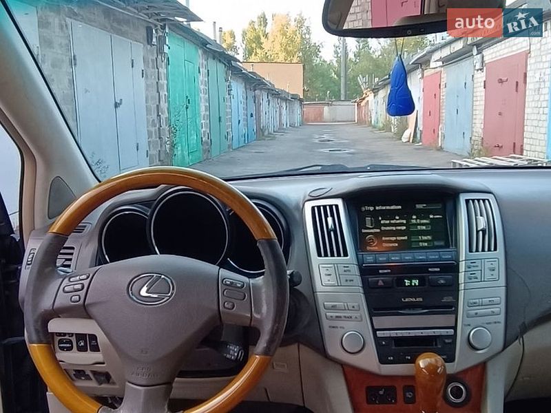 Позашляховик / Кросовер Lexus RX 2004 в Києві