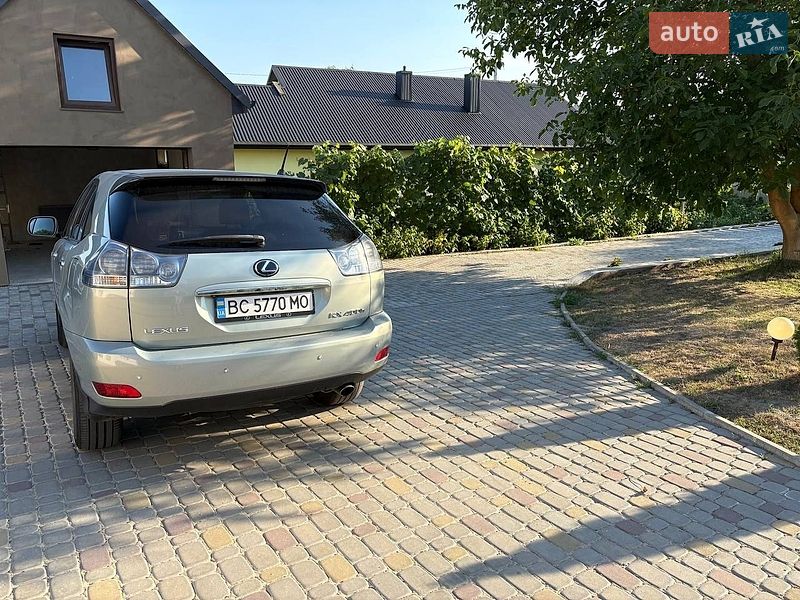 Внедорожник / Кроссовер Lexus RX 2008 в Новояворовске