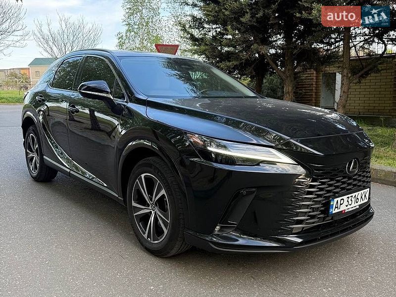 Lexus RX 2024