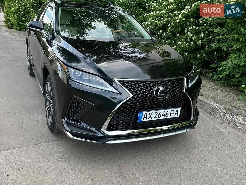 Lexus RX 2021