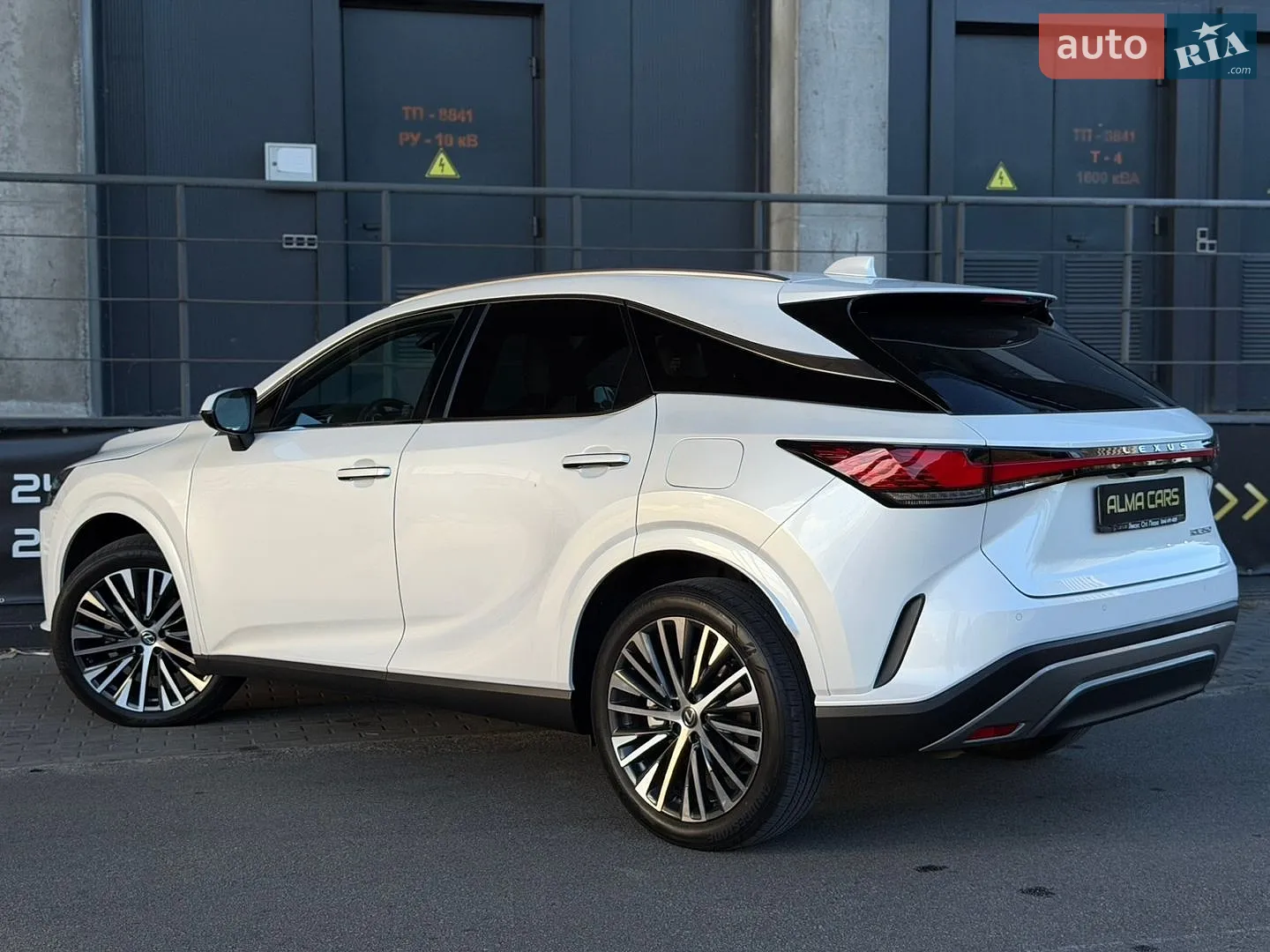 2023 Lexus RX - мініатюра 38