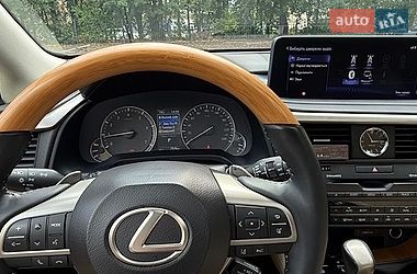 Позашляховик / Кросовер Lexus RX 2021 в Києві