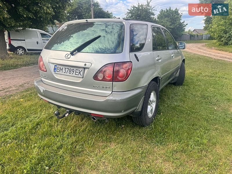 Внедорожник / Кроссовер Lexus RX 2000 в Сумах