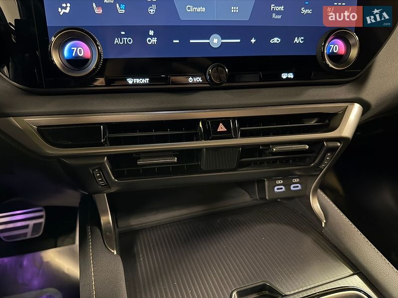Внедорожник / Кроссовер Lexus RX 2023 в Киеве фото 28 Внедорожник / Кроссовер Lexus RX 2023 в Киеве
