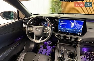 Внедорожник / Кроссовер Lexus RX 2023 в Киеве фото 49 Внедорожник / Кроссовер Lexus RX 2023 в Киеве