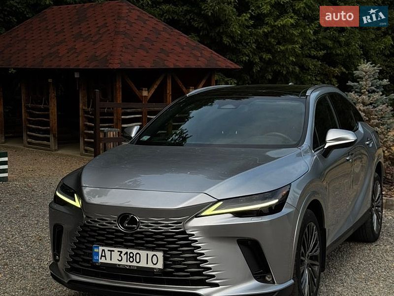 Внедорожник / Кроссовер Lexus RX 2023 в Калуше