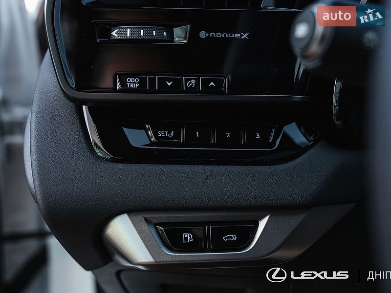 Внедорожник / Кроссовер Lexus RX 2025 в Днепре