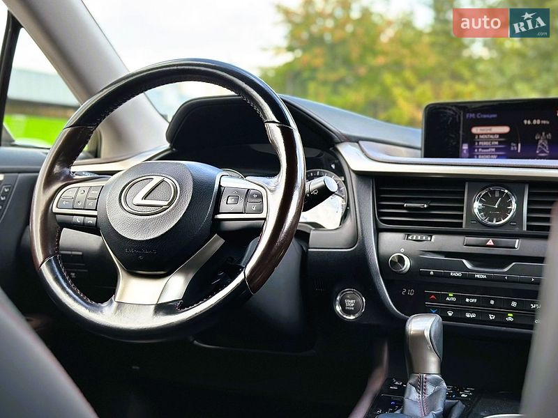 Позашляховик / Кросовер Lexus RX 2017 в Києві фото 35 Позашляховик / Кросовер Lexus RX 2017 в Києві