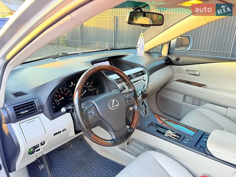 Позашляховик / Кросовер Lexus RX 2011 в Харкові