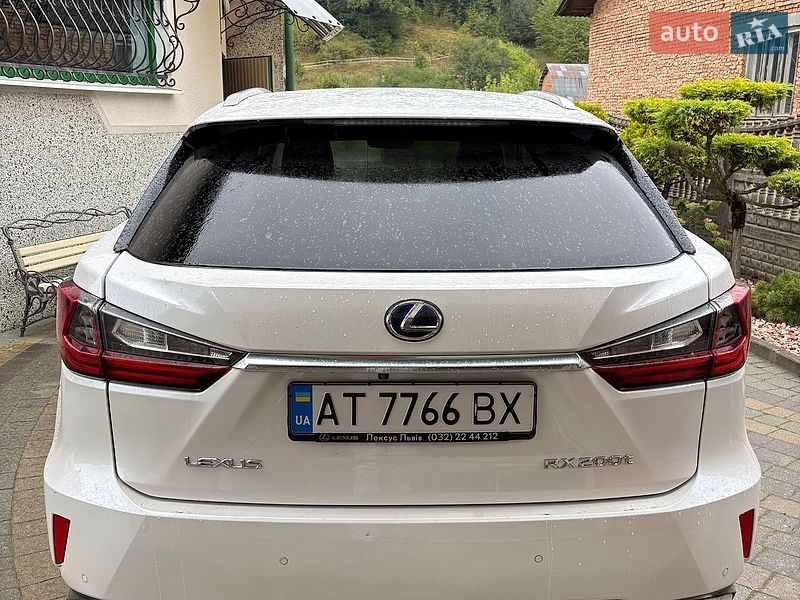 Позашляховик / Кросовер Lexus RX 2016 в Болехові