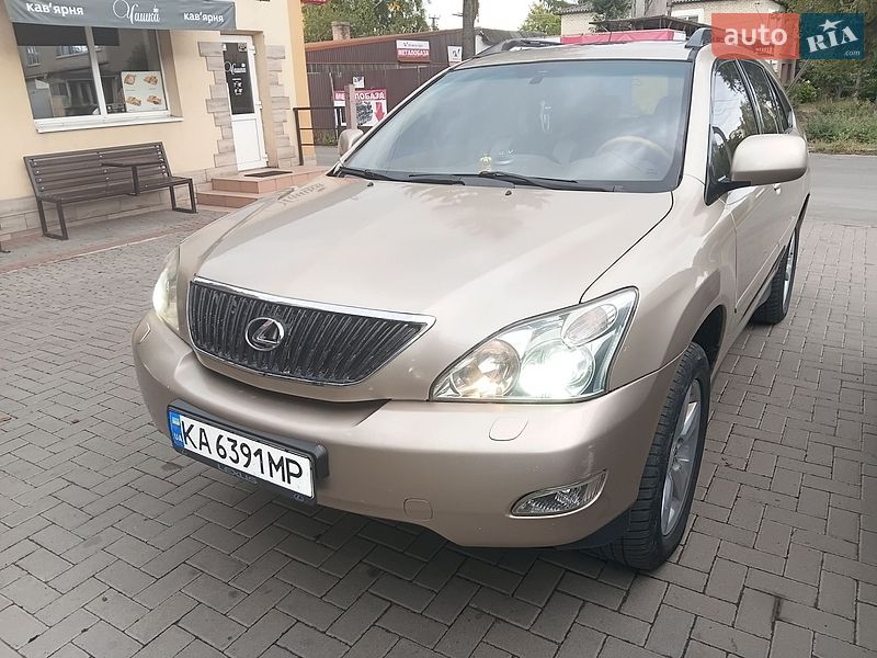 Lexus RX, фото из объявления