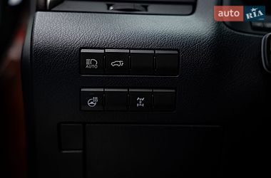 Внедорожник / Кроссовер Lexus RX 2017 в Киеве