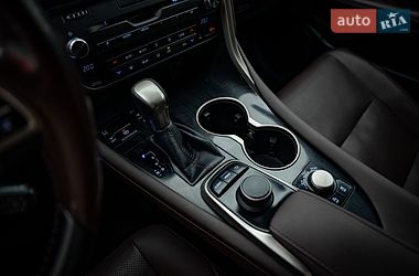 Внедорожник / Кроссовер Lexus RX 2017 в Киеве