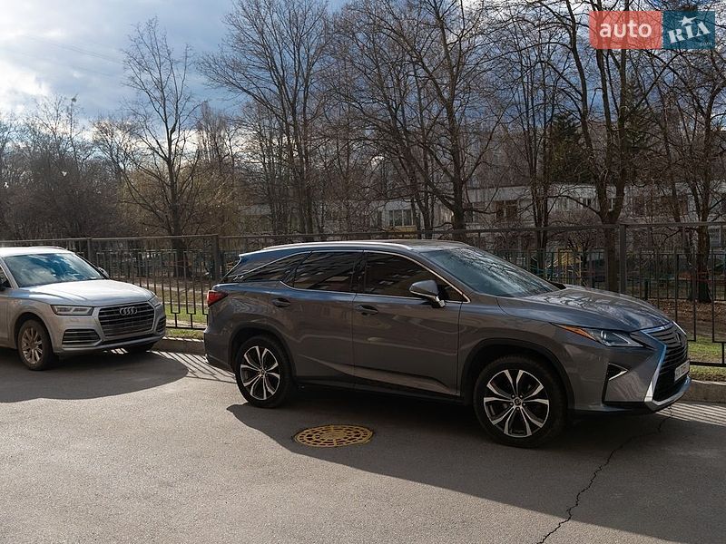 Внедорожник / Кроссовер Lexus RX 2018 в Валках