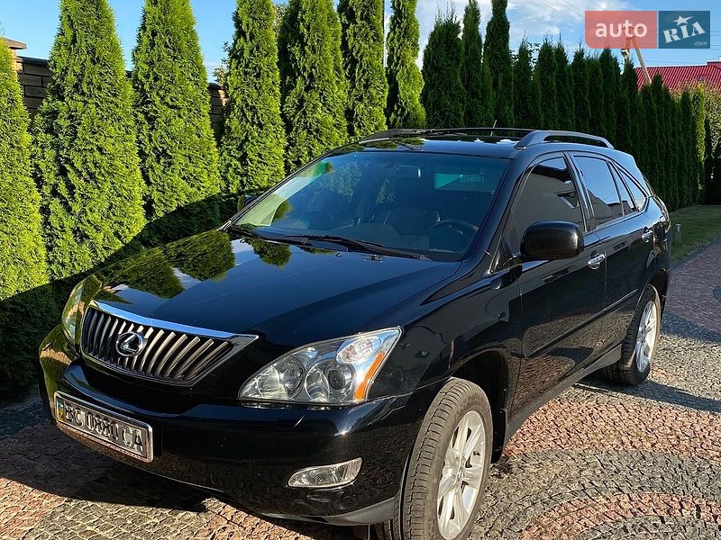 Lexus RX, фото з оголошення