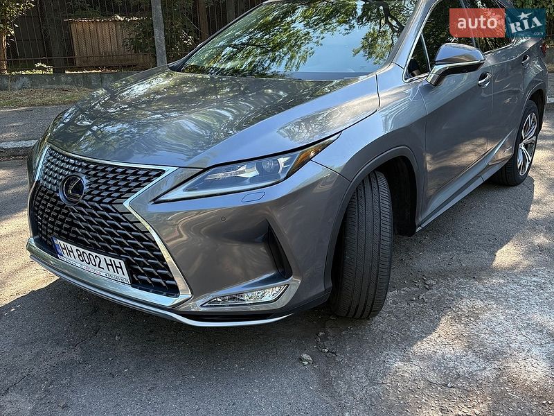Lexus RX 2021