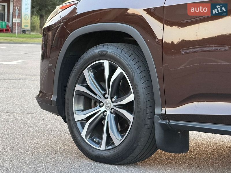 Внедорожник / Кроссовер Lexus RX 2016 в Киеве