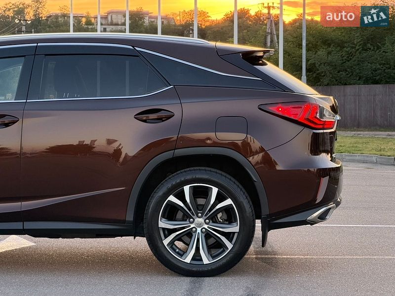 Внедорожник / Кроссовер Lexus RX 2016 в Киеве