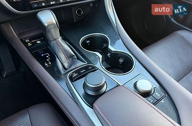 Внедорожник / Кроссовер Lexus RX 2016 в Киеве
