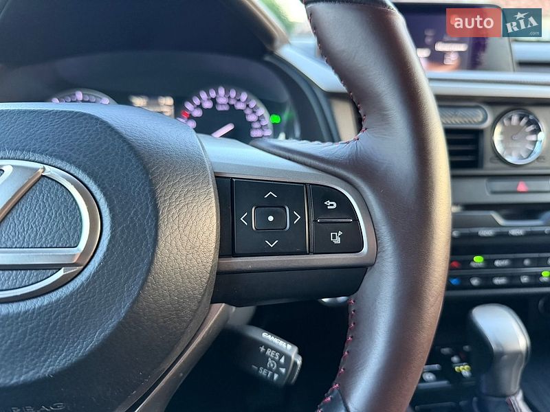 Внедорожник / Кроссовер Lexus RX 2016 в Киеве