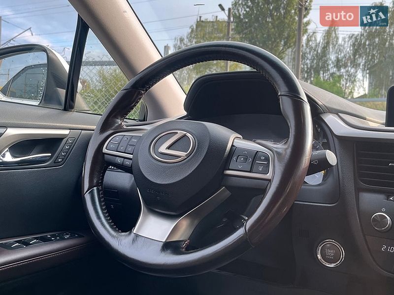 Внедорожник / Кроссовер Lexus RX 2016 в Стрые