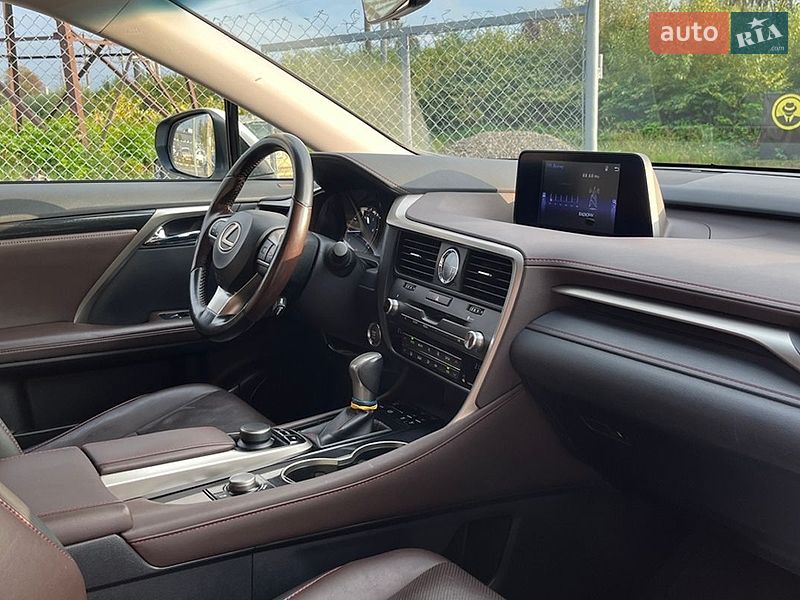 Позашляховик / Кросовер Lexus RX 2016 в Стрию
