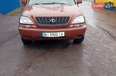 Внедорожник / Кроссовер Lexus RX 2001 в Полтаве
