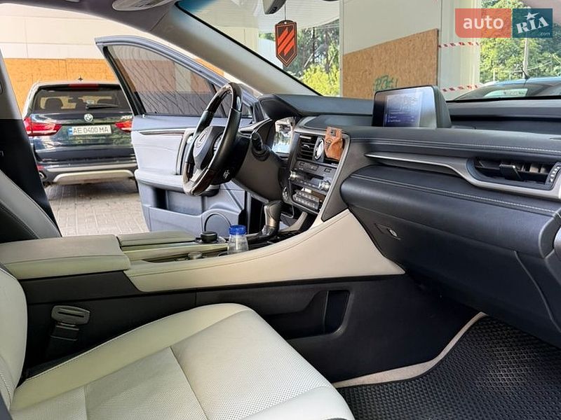 Позашляховик / Кросовер Lexus RX 2016 в Дніпрі