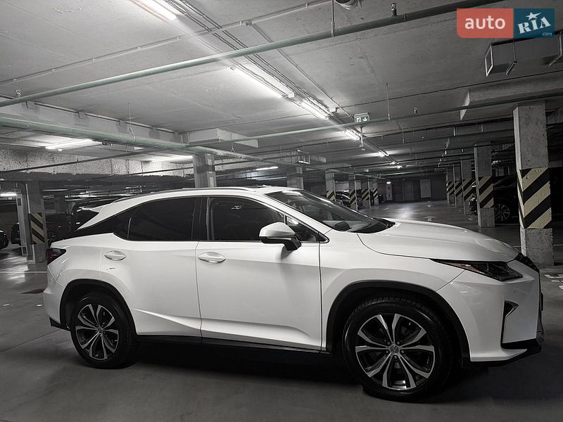 Позашляховик / Кросовер Lexus RX 2016 в Києві