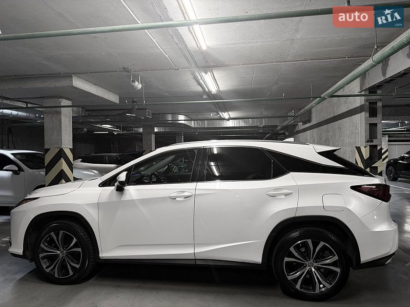 Позашляховик / Кросовер Lexus RX 2016 в Києві