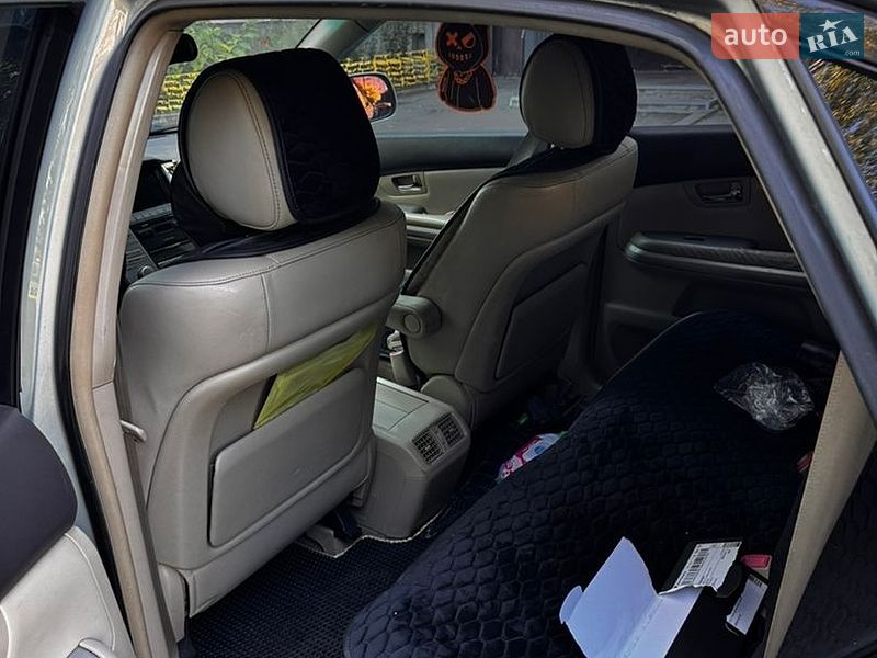 Внедорожник / Кроссовер Lexus RX 2005 в Ирклиеве