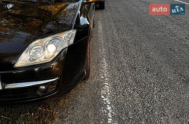 Внедорожник / Кроссовер Lexus RX 2005 в Ирклиеве