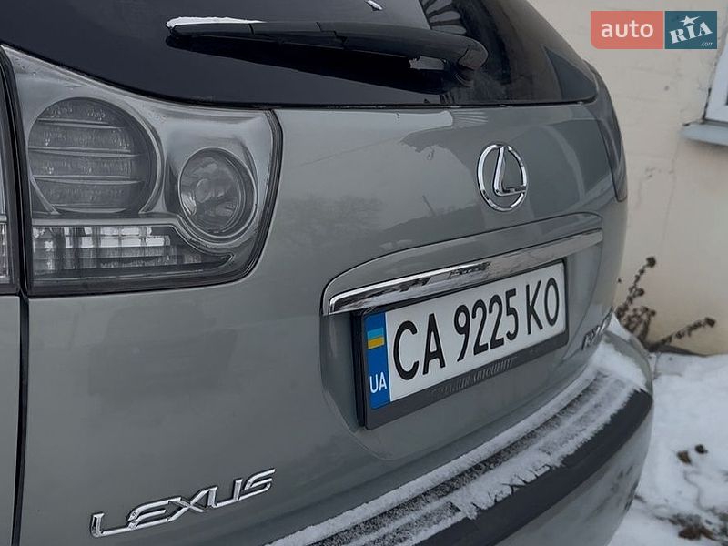 Внедорожник / Кроссовер Lexus RX 2005 в Ирклиеве
