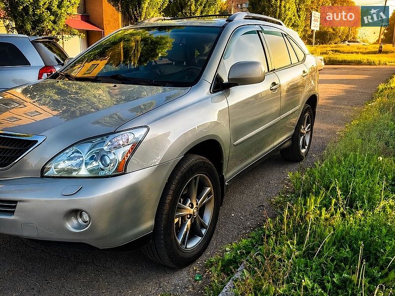 Внедорожник / Кроссовер Lexus RX 2005 в Ирклиеве