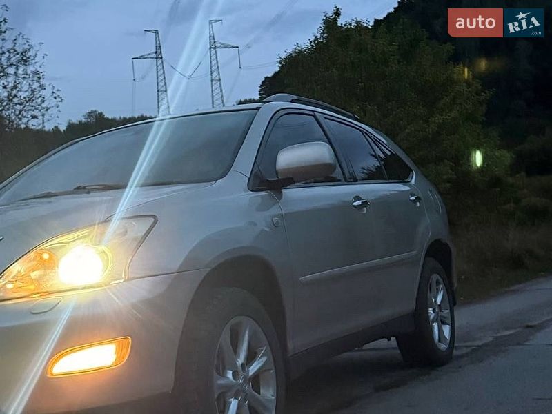 Внедорожник / Кроссовер Lexus RX 2007 в Славском