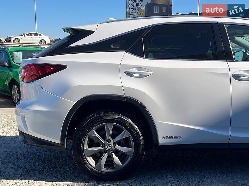 Позашляховик / Кросовер Lexus RX 2018 в Львові