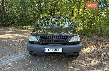 Внедорожник / Кроссовер Lexus RX 2000 в Полтаве
