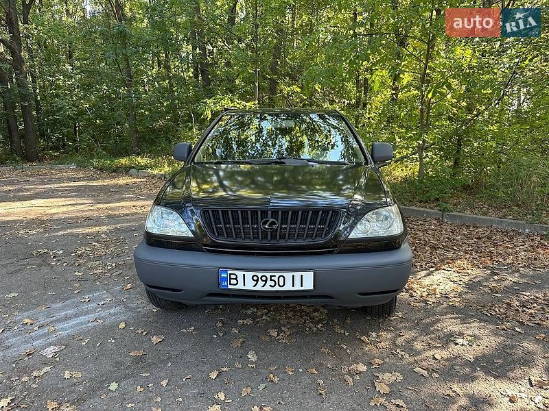 Внедорожник / Кроссовер Lexus RX 2000 в Полтаве