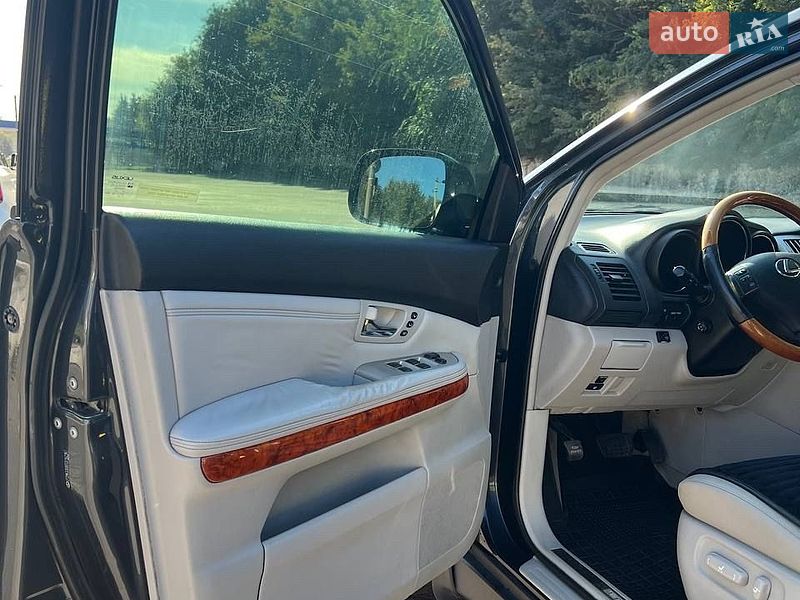 Внедорожник / Кроссовер Lexus RX 2006 в Каменском