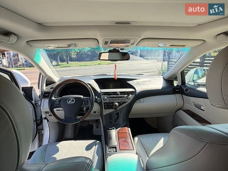 Внедорожник / Кроссовер Lexus RX 2010 в Львове