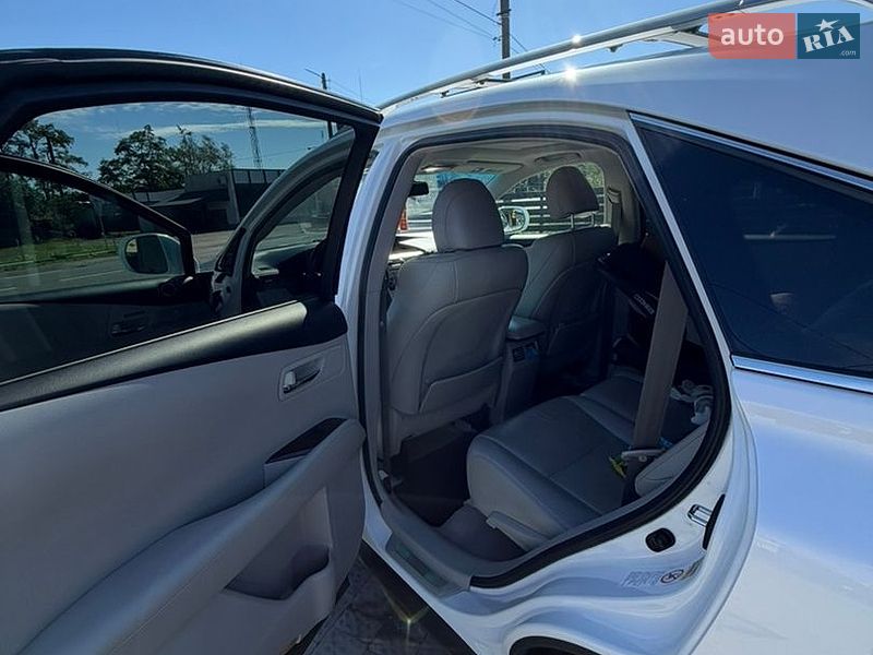Внедорожник / Кроссовер Lexus RX 2010 в Львове