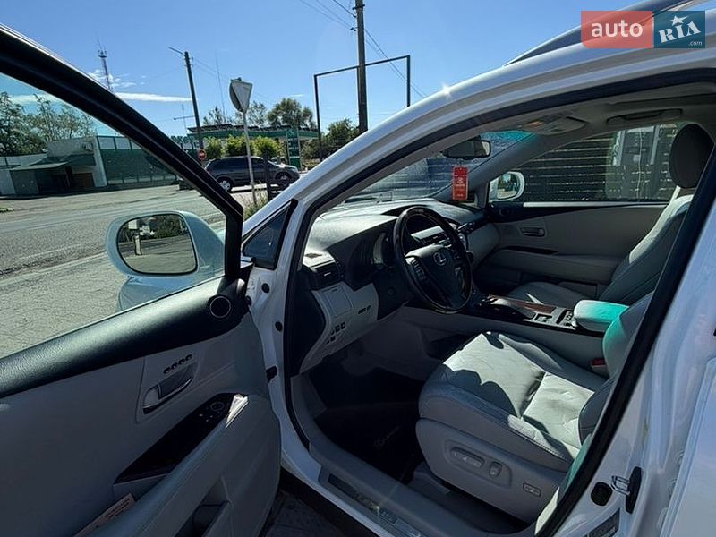 Внедорожник / Кроссовер Lexus RX 2010 в Львове
