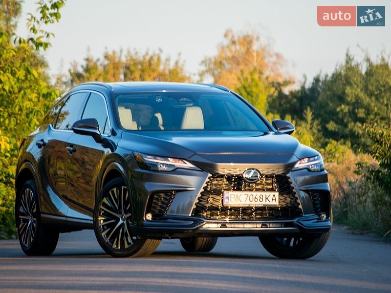 Lexus RX 2024