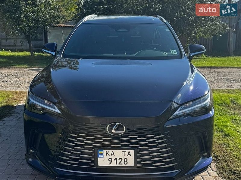 Lexus RX, фото из объявления